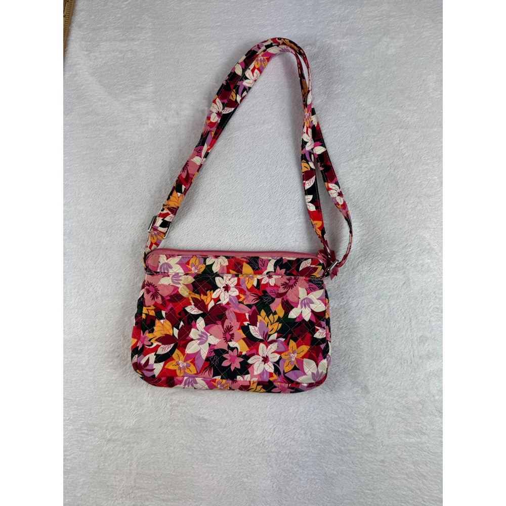 Vera Bradley Floral Quilted Cotton Crossbody Pixie blooms Adjustable Strap